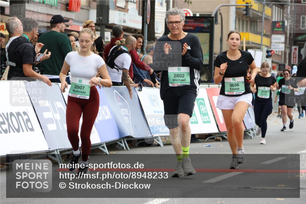 21.09.2025 - PSD Bank Halbmarathon Strokosch-Dieckow http://msf.ph/oto/8948233 21.09.2025 12:36:36 Ziel 2802, 2807, 3035, 3656, 3721, 3772 meine-sportfotos.de