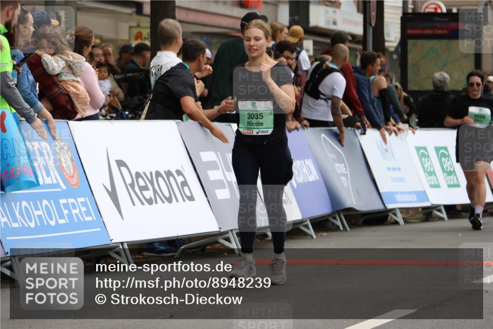21.09.2025 - PSD Bank Halbmarathon Strokosch-Dieckow http://msf.ph/oto/8948239 21.09.2025 12:36:44 Ziel 2802, 2807, 3035, 3125, 3656, 3721 meine-sportfotos.de