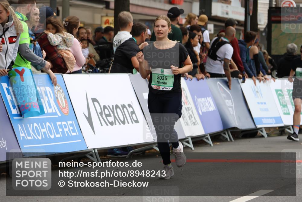 21.09.2025 - PSD Bank Halbmarathon Strokosch-Dieckow http://msf.ph/oto/8948243 21.09.2025 12:36:44 Ziel 2802, 2807, 3035, 3125, 3656, 3721 meine-sportfotos.de