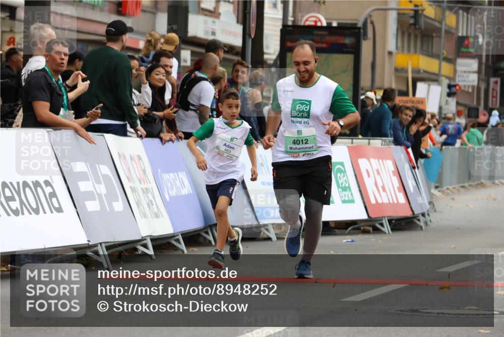 21.09.2025 - PSD Bank Halbmarathon Strokosch-Dieckow http://msf.ph/oto/8948252 21.09.2025 12:36:51 Ziel 3035, 3125, 4012 meine-sportfotos.de