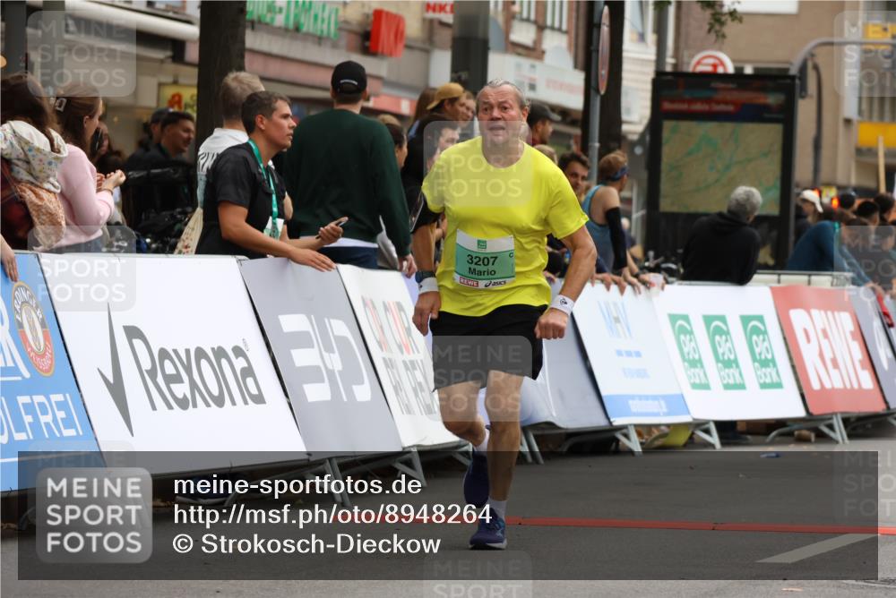 21.09.2025 - PSD Bank Halbmarathon Strokosch-Dieckow http://msf.ph/oto/8948264 21.09.2025 12:37:02 Ziel 1168, 3207 meine-sportfotos.de