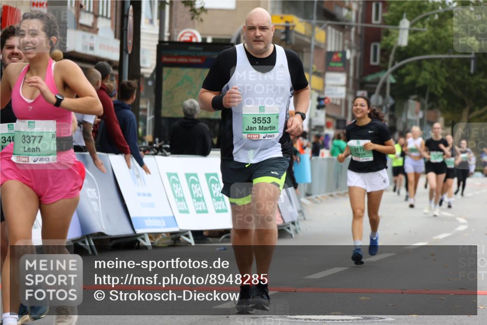 21.09.2025 - PSD Bank Halbmarathon Strokosch-Dieckow http://msf.ph/oto/8948285 21.09.2025 12:37:46 Ziel 3377, 3398, 3405, 3553, 3717, 3832 meine-sportfotos.de