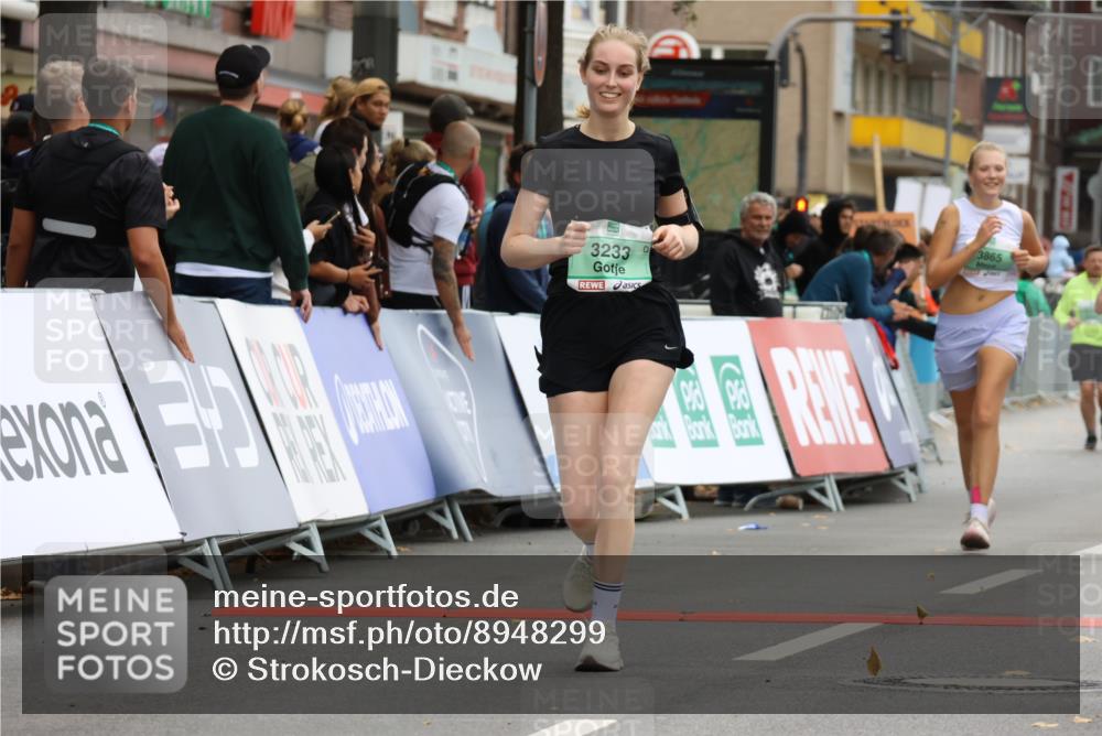21.09.2025 - PSD Bank Halbmarathon Strokosch-Dieckow http://msf.ph/oto/8948299 21.09.2025 12:38:00 Ziel 3233, 3543, 3703, 3818, 3865 meine-sportfotos.de