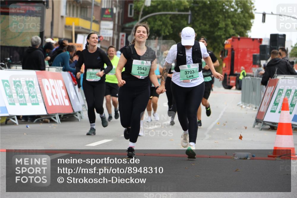 21.09.2025 - PSD Bank Halbmarathon Strokosch-Dieckow http://msf.ph/oto/8948310 21.09.2025 12:38:06 Ziel 1156, 3233, 3487, 3543, 3703, 3799, 3818, 3865, 3905 meine-sportfotos.de