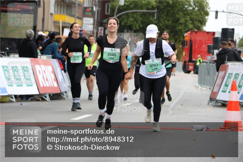 21.09.2025 - PSD Bank Halbmarathon Strokosch-Dieckow http://msf.ph/oto/8948312 21.09.2025 12:38:06 Ziel 1156, 3233, 3487, 3543, 3703, 3799, 3818, 3865, 3905 meine-sportfotos.de