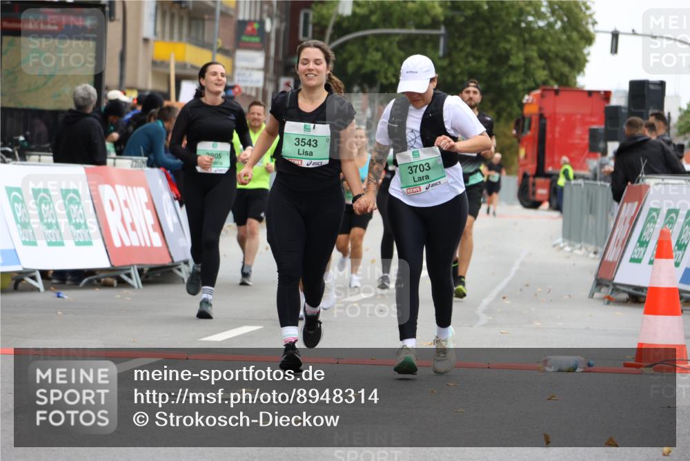 21.09.2025 - PSD Bank Halbmarathon Strokosch-Dieckow http://msf.ph/oto/8948314 21.09.2025 12:38:06 Ziel 1156, 3233, 3487, 3543, 3703, 3799, 3818, 3865, 3905 meine-sportfotos.de