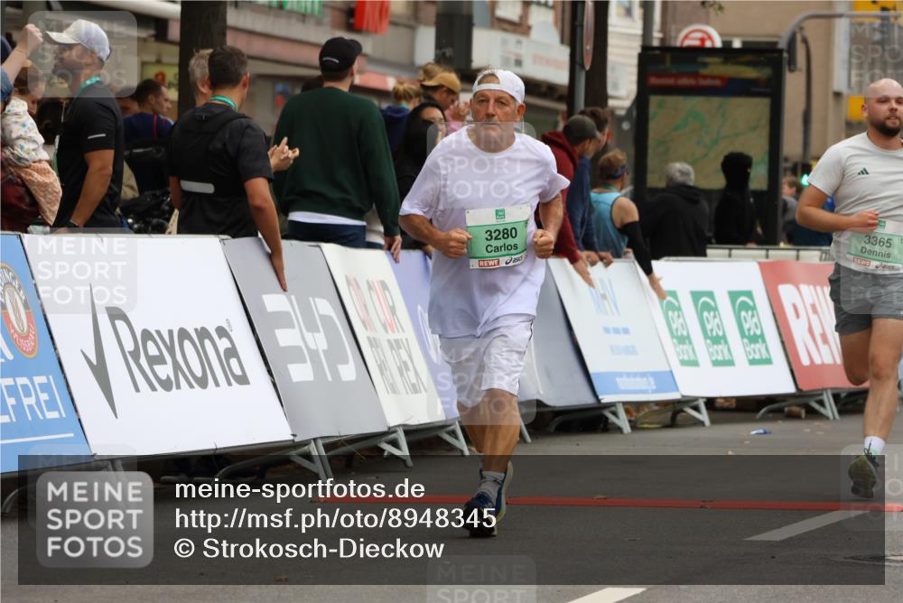 21.09.2025 - PSD Bank Halbmarathon Strokosch-Dieckow http://msf.ph/oto/8948345 21.09.2025 12:38:58 Ziel 3197, 3238, 3280, 3365 meine-sportfotos.de
