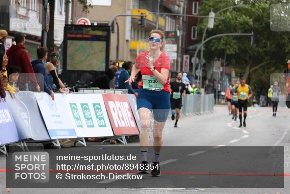 21.09.2025 - PSD Bank Halbmarathon Strokosch-Dieckow http://msf.ph/oto/8948354 21.09.2025 12:39:04 Ziel 3238, 3280, 3365 meine-sportfotos.de