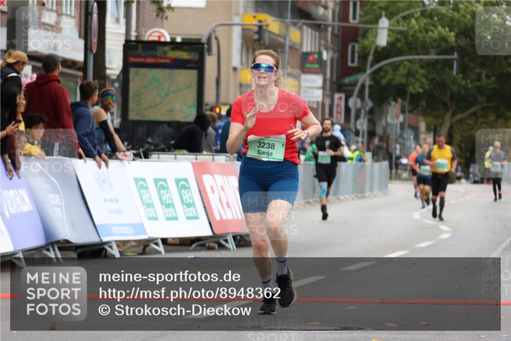 21.09.2025 - PSD Bank Halbmarathon Strokosch-Dieckow http://msf.ph/oto/8948362 21.09.2025 12:39:05 Ziel 3238, 3280, 3365 meine-sportfotos.de