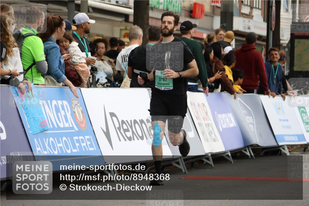 21.09.2025 - PSD Bank Halbmarathon Strokosch-Dieckow http://msf.ph/oto/8948368 21.09.2025 12:39:17 Ziel 2765, 3566, 3797 meine-sportfotos.de