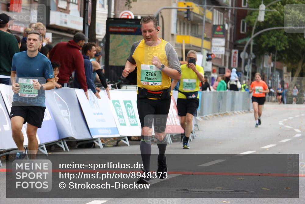 21.09.2025 - PSD Bank Halbmarathon Strokosch-Dieckow http://msf.ph/oto/8948373 21.09.2025 12:39:23 Ziel 2765, 3566, 3623, 3797 meine-sportfotos.de