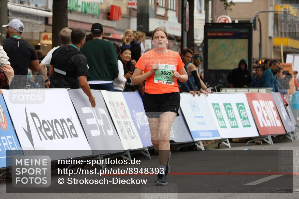 21.09.2025 - PSD Bank Halbmarathon Strokosch-Dieckow http://msf.ph/oto/8948393 21.09.2025 12:39:39 Ziel 2709, 3622 meine-sportfotos.de