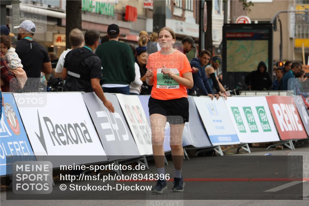 21.09.2025 - PSD Bank Halbmarathon Strokosch-Dieckow http://msf.ph/oto/8948396 21.09.2025 12:39:39 Ziel 2709, 3622 meine-sportfotos.de