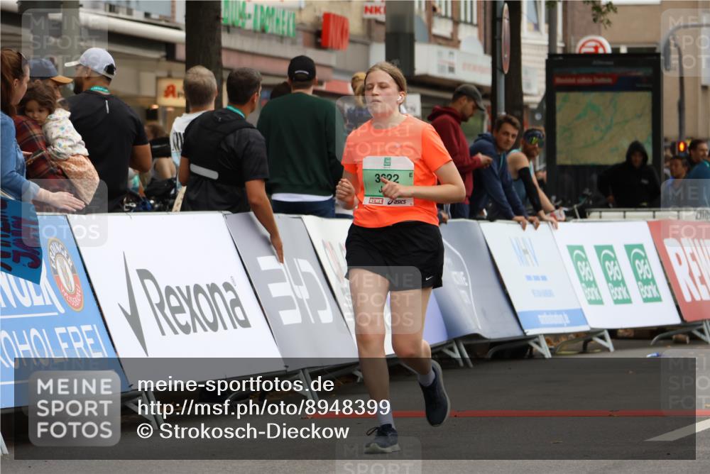 21.09.2025 - PSD Bank Halbmarathon Strokosch-Dieckow http://msf.ph/oto/8948399 21.09.2025 12:39:39 Ziel 2709, 3622 meine-sportfotos.de