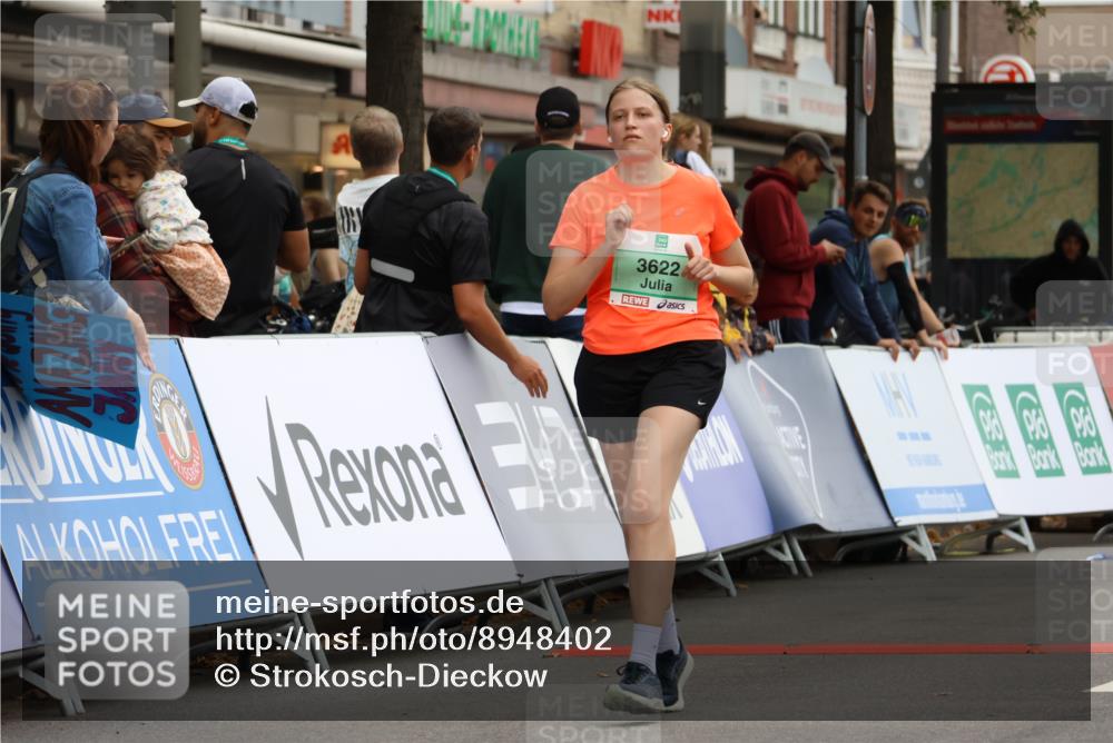 21.09.2025 - PSD Bank Halbmarathon Strokosch-Dieckow http://msf.ph/oto/8948402 21.09.2025 12:39:39 Ziel 2709, 3622 meine-sportfotos.de
