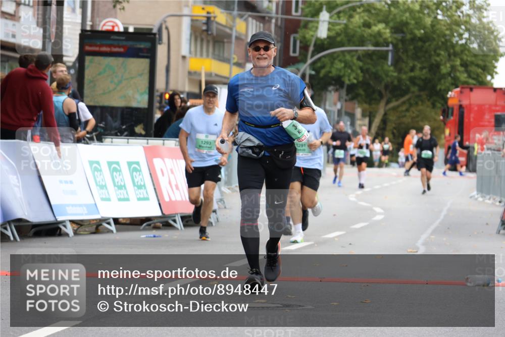 21.09.2025 - PSD Bank Halbmarathon Strokosch-Dieckow http://msf.ph/oto/8948447 21.09.2025 12:41:00 Ziel 1291, 1293, 1540, 3459, 3676 meine-sportfotos.de