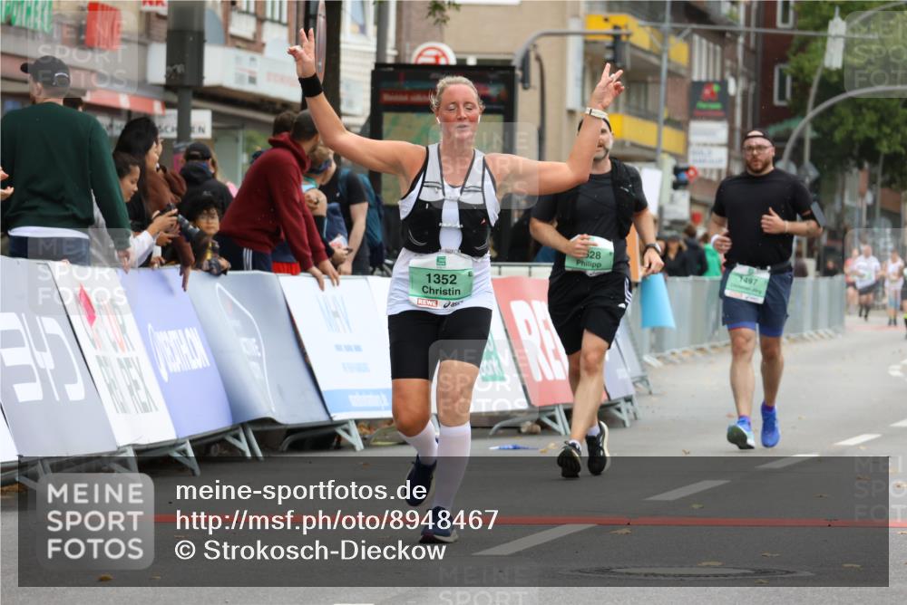 21.09.2025 - PSD Bank Halbmarathon Strokosch-Dieckow http://msf.ph/oto/8948467 21.09.2025 12:41:23 Ziel 1352, 1497, 3628 meine-sportfotos.de