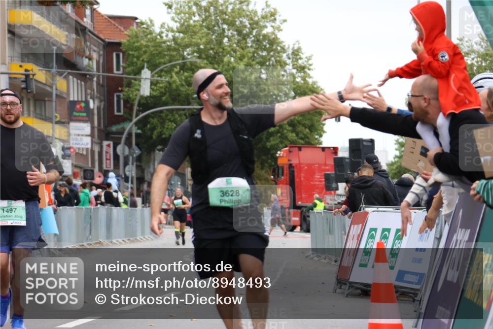 21.09.2025 - PSD Bank Halbmarathon Strokosch-Dieckow http://msf.ph/oto/8948493 21.09.2025 12:41:28 Ziel 1352, 1497, 3628 meine-sportfotos.de