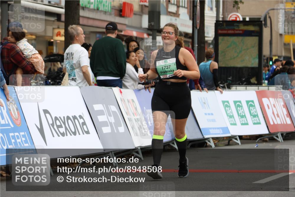 21.09.2025 - PSD Bank Halbmarathon Strokosch-Dieckow http://msf.ph/oto/8948508 21.09.2025 12:41:52 Ziel 1737 meine-sportfotos.de