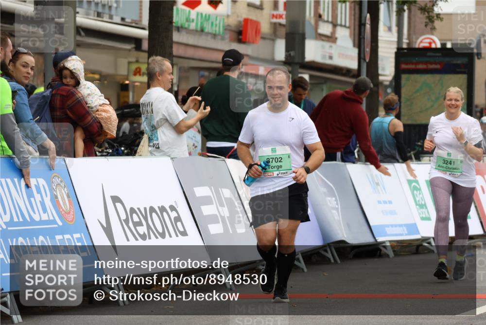 21.09.2025 - PSD Bank Halbmarathon Strokosch-Dieckow http://msf.ph/oto/8948530 21.09.2025 12:42:19 Ziel 1676, 3241, 3381, 3495, 3702 meine-sportfotos.de