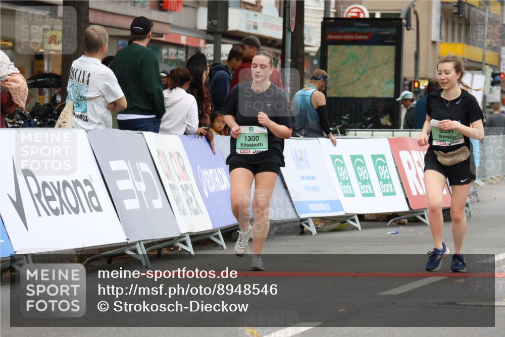 21.09.2025 - PSD Bank Halbmarathon Strokosch-Dieckow http://msf.ph/oto/8948546 21.09.2025 12:42:28 Ziel 1300, 3241, 3381, 3495, 3537, 3702 meine-sportfotos.de