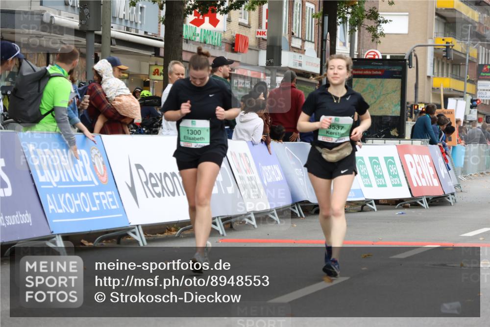 21.09.2025 - PSD Bank Halbmarathon Strokosch-Dieckow http://msf.ph/oto/8948553 21.09.2025 12:42:31 Ziel 1300, 3241, 3381, 3495, 3537 meine-sportfotos.de