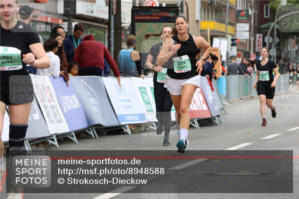 21.09.2025 - PSD Bank Halbmarathon Strokosch-Dieckow http://msf.ph/oto/8948588 21.09.2025 12:43:09 Ziel 1155, 2279, 3491, 3569 meine-sportfotos.de