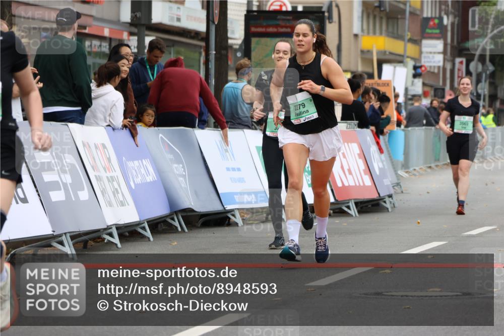 21.09.2025 - PSD Bank Halbmarathon Strokosch-Dieckow http://msf.ph/oto/8948593 21.09.2025 12:43:09 Ziel 1155, 2279, 3491, 3569 meine-sportfotos.de