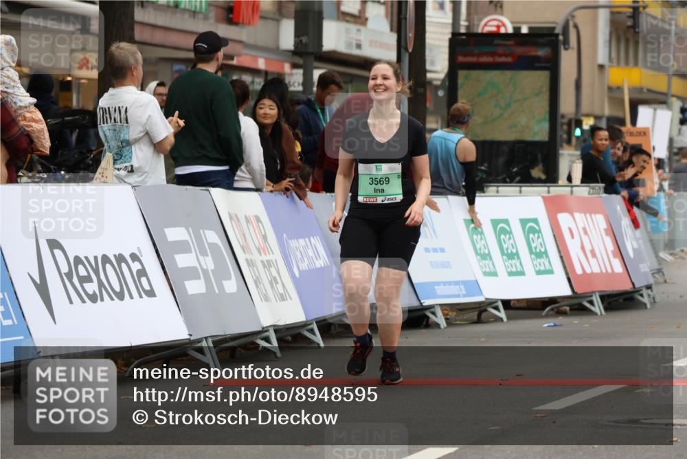 21.09.2025 - PSD Bank Halbmarathon Strokosch-Dieckow http://msf.ph/oto/8948595 21.09.2025 12:43:15 Ziel 1155, 2279, 3491, 3569, 3750 meine-sportfotos.de