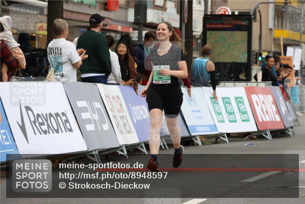 21.09.2025 - PSD Bank Halbmarathon Strokosch-Dieckow http://msf.ph/oto/8948597 21.09.2025 12:43:15 Ziel 1155, 2279, 3491, 3569, 3750 meine-sportfotos.de