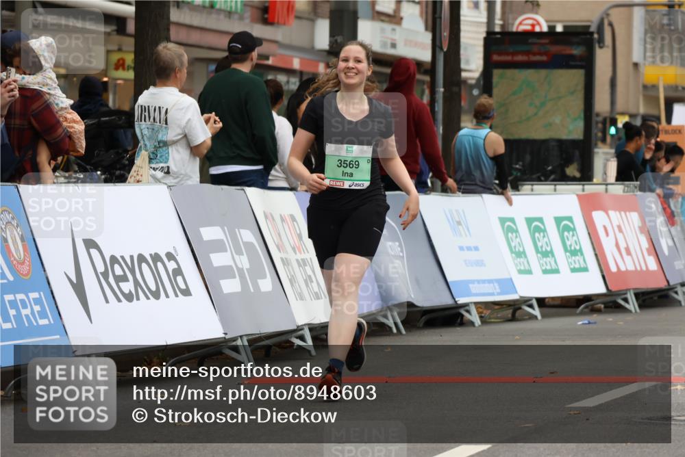 21.09.2025 - PSD Bank Halbmarathon Strokosch-Dieckow http://msf.ph/oto/8948603 21.09.2025 12:43:15 Ziel 1155, 2279, 3491, 3569, 3750 meine-sportfotos.de