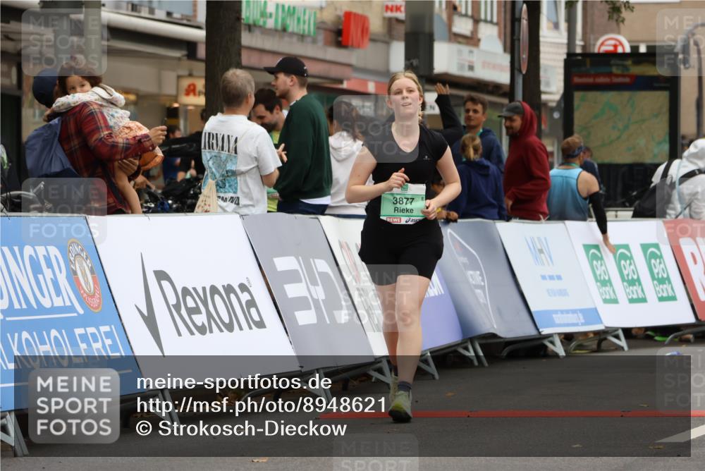 21.09.2025 - PSD Bank Halbmarathon Strokosch-Dieckow http://msf.ph/oto/8948621 21.09.2025 12:43:47 Ziel 3877 meine-sportfotos.de