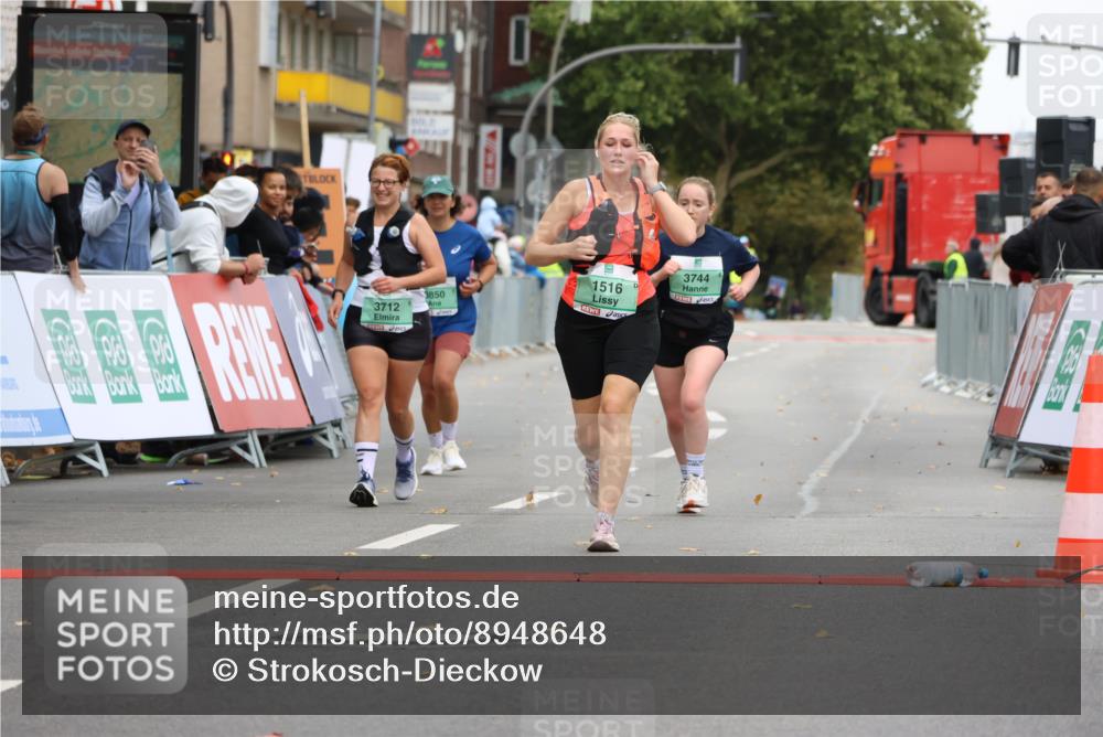 21.09.2025 - PSD Bank Halbmarathon Strokosch-Dieckow http://msf.ph/oto/8948648 21.09.2025 12:44:14 Ziel 1516, 3712, 3714, 3744 meine-sportfotos.de
