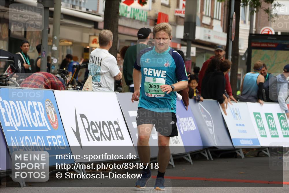 21.09.2025 - PSD Bank Halbmarathon Strokosch-Dieckow http://msf.ph/oto/8948718 21.09.2025 12:45:49 Ziel 3839 meine-sportfotos.de