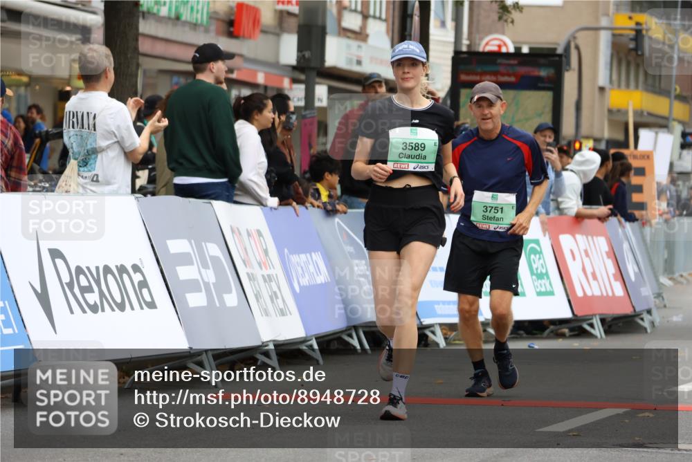 21.09.2025 - PSD Bank Halbmarathon Strokosch-Dieckow http://msf.ph/oto/8948728 21.09.2025 12:46:00 Ziel 1153, 3589, 3751 meine-sportfotos.de