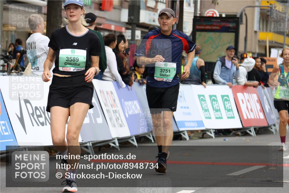 21.09.2025 - PSD Bank Halbmarathon Strokosch-Dieckow http://msf.ph/oto/8948734 21.09.2025 12:46:02 Ziel 1153, 3589, 3751 meine-sportfotos.de