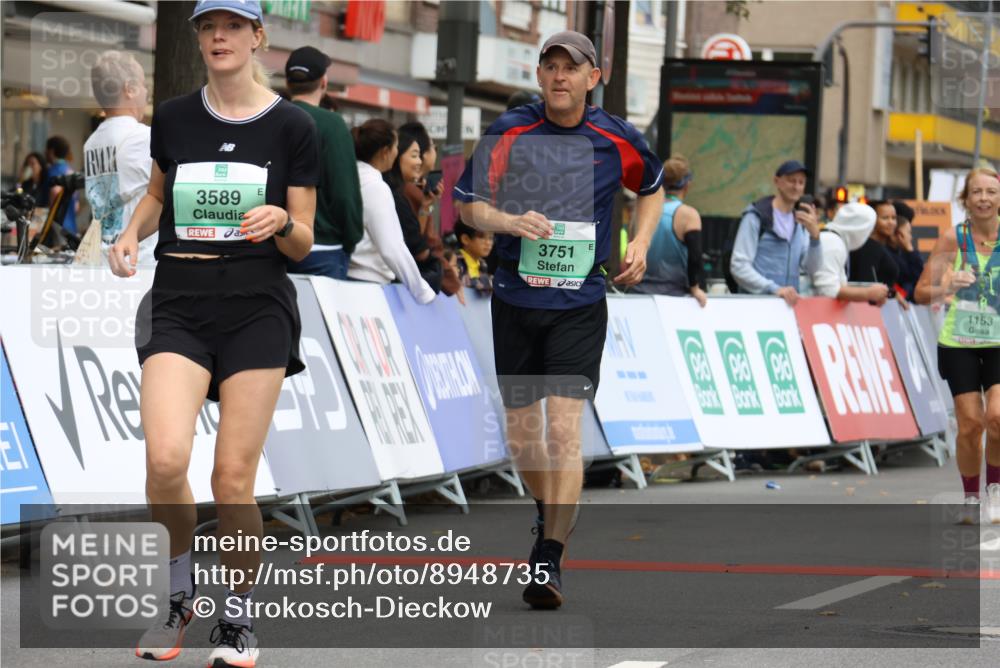 21.09.2025 - PSD Bank Halbmarathon Strokosch-Dieckow http://msf.ph/oto/8948735 21.09.2025 12:46:02 Ziel 1153, 3589, 3751 meine-sportfotos.de