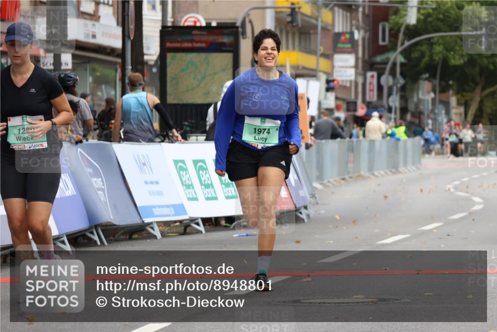 21.09.2025 - PSD Bank Halbmarathon Strokosch-Dieckow http://msf.ph/oto/8948801 21.09.2025 12:47:53 Ziel 1280, 1974, 3579 meine-sportfotos.de