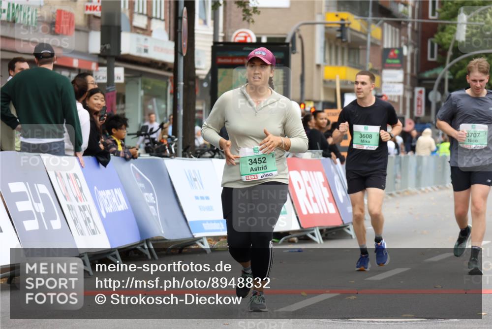 21.09.2025 - PSD Bank Halbmarathon Strokosch-Dieckow http://msf.ph/oto/8948832 21.09.2025 12:48:55 Ziel 3452, 3608, 3707 meine-sportfotos.de
