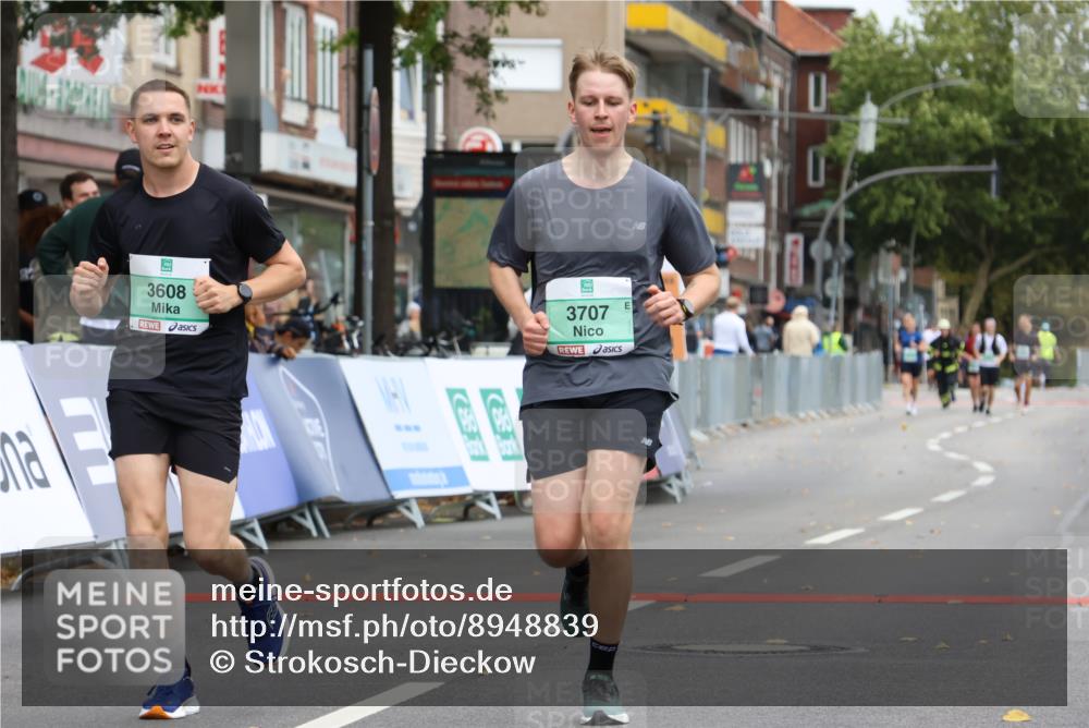 21.09.2025 - PSD Bank Halbmarathon Strokosch-Dieckow http://msf.ph/oto/8948839 21.09.2025 12:49:00 Ziel 3452, 3608, 3707 meine-sportfotos.de