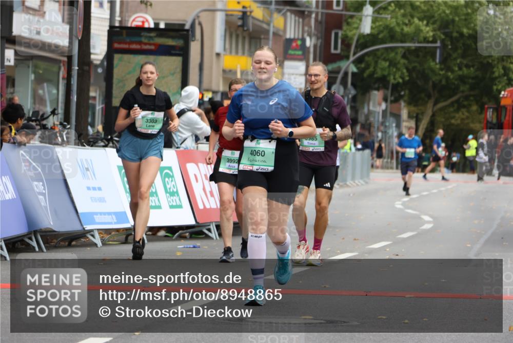 21.09.2025 - PSD Bank Halbmarathon Strokosch-Dieckow http://msf.ph/oto/8948865 21.09.2025 12:49:39 Ziel 1006, 3303, 3699, 3985, 3992, 4060 meine-sportfotos.de