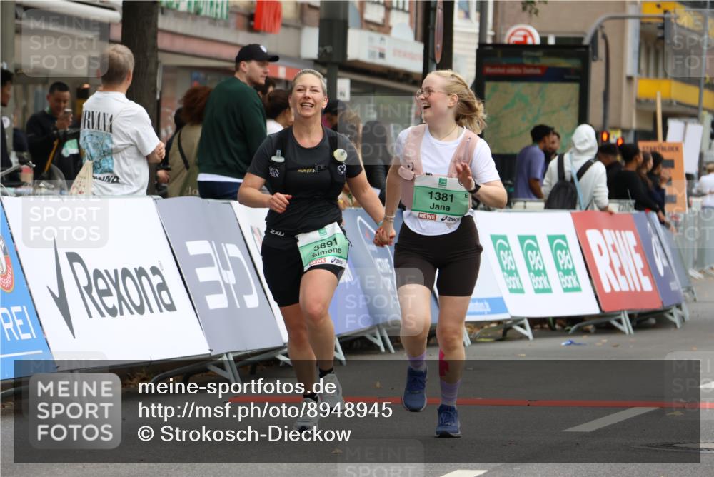 21.09.2025 - PSD Bank Halbmarathon Strokosch-Dieckow http://msf.ph/oto/8948945 21.09.2025 12:51:33 Ziel 1381, 3891 meine-sportfotos.de