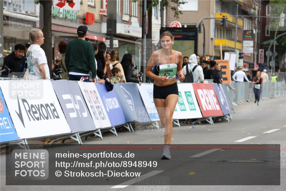 21.09.2025 - PSD Bank Halbmarathon Strokosch-Dieckow http://msf.ph/oto/8948949 21.09.2025 12:51:41 Ziel 1340, 1381, 3891 meine-sportfotos.de