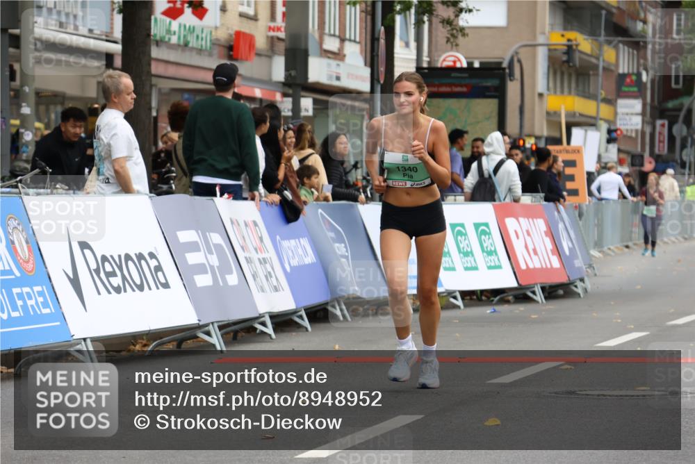 21.09.2025 - PSD Bank Halbmarathon Strokosch-Dieckow http://msf.ph/oto/8948952 21.09.2025 12:51:41 Ziel 1340, 1381, 3891 meine-sportfotos.de