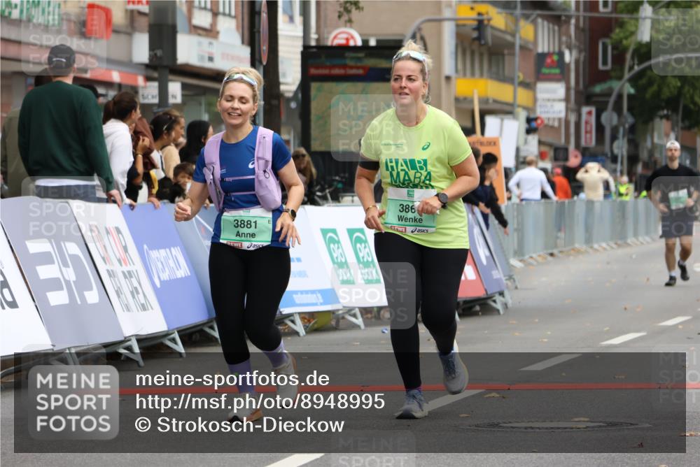 21.09.2025 - PSD Bank Halbmarathon Strokosch-Dieckow http://msf.ph/oto/8948995 21.09.2025 12:52:58 Ziel 3384, 3427, 3863, 3881 meine-sportfotos.de