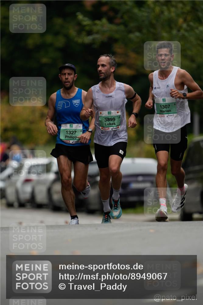 21.09.2025 - PSD Bank Halbmarathon Patografie http://msf.ph/oto/8949067 21.09.2025 09:47:53 Laufen 1327, 3899, 1307 meine-sportfotos.de