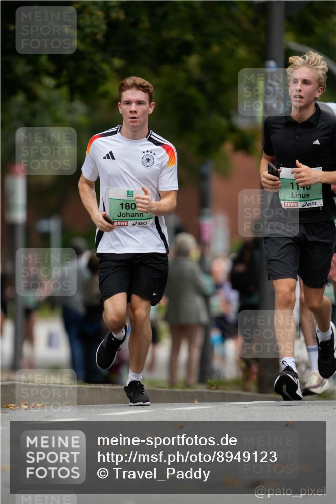 21.09.2025 - PSD Bank Halbmarathon Patografie http://msf.ph/oto/8949123 21.09.2025 10:07:53 Laufen 180, 1140 meine-sportfotos.de