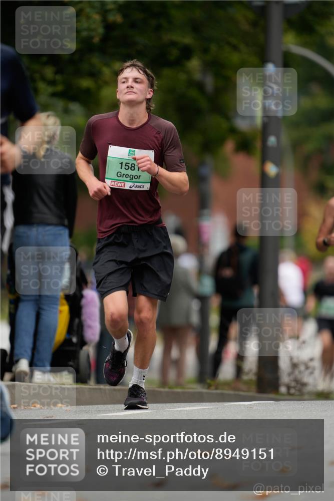 21.09.2025 - PSD Bank Halbmarathon Patografie http://msf.ph/oto/8949151 21.09.2025 10:14:30 Laufen 158 meine-sportfotos.de