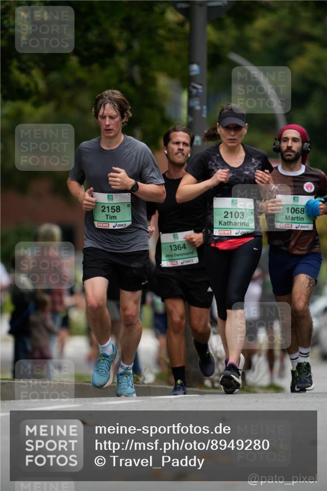 21.09.2025 - PSD Bank Halbmarathon Patografie http://msf.ph/oto/8949280 21.09.2025 10:07:43 Laufen 2158, 1364, 2103, 1068 meine-sportfotos.de