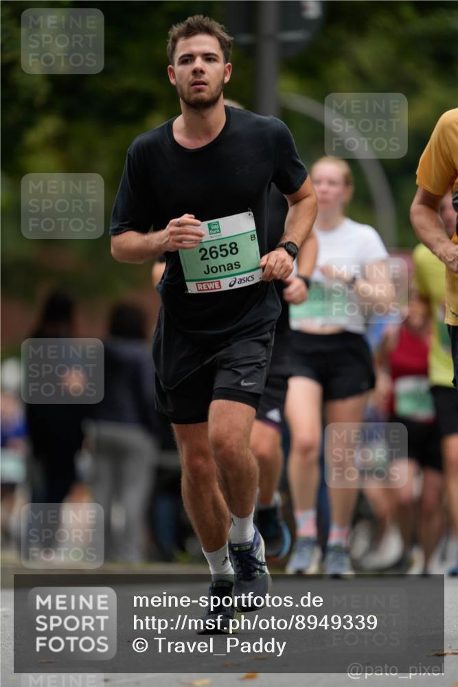 21.09.2025 - PSD Bank Halbmarathon Patografie http://msf.ph/oto/8949339 21.09.2025 10:17:29 Laufen 2658 meine-sportfotos.de